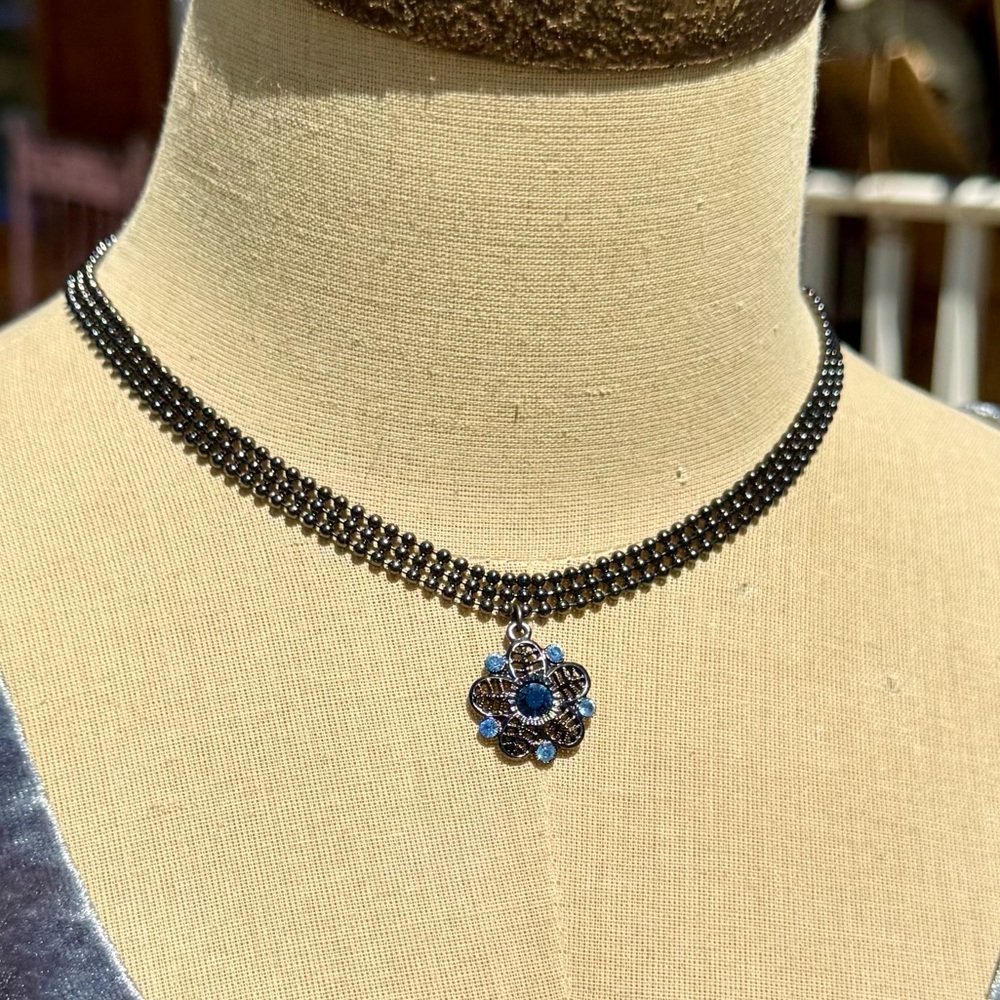 Vintage 1928 Choker - Picture 11 of 11